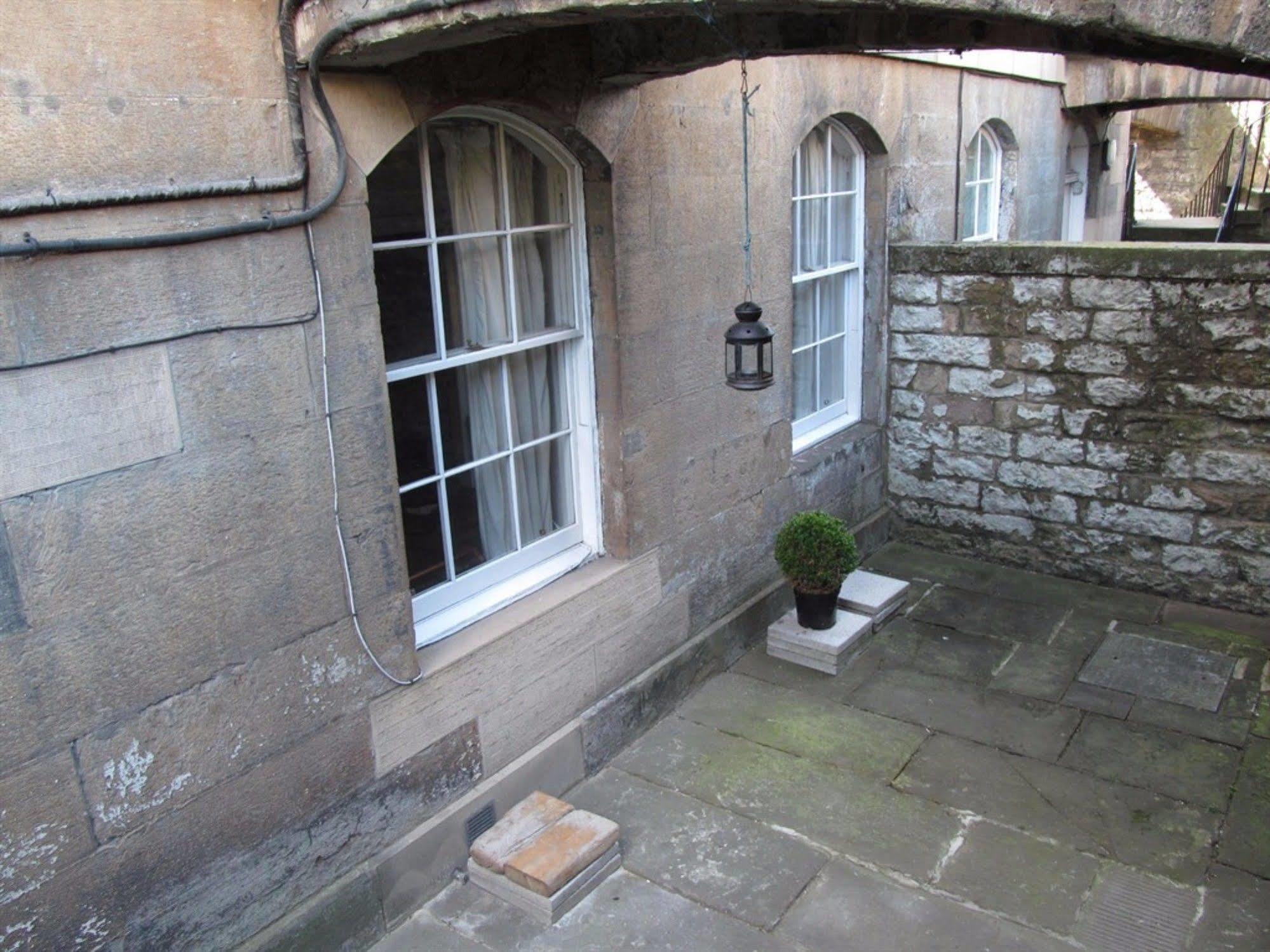 Lantern Guest House Edimburgo Esterno foto